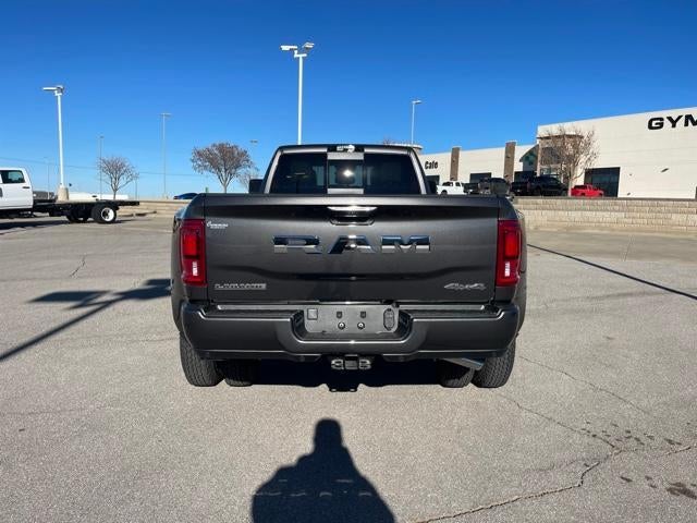 2026 RAM 3500 Laramie 4x4 Crew Cab 8' Box