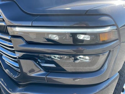 2026 RAM 3500 Laramie 4x4 Crew Cab 8' Box