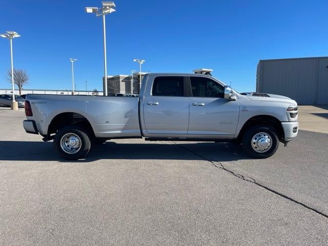 2026 RAM 3500 Laramie 4x4 Crew Cab 8' Box