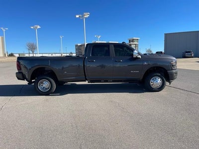 2026 RAM 3500 Laramie 4x4 Crew Cab 8' Box