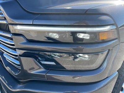 2026 RAM 3500 Laramie 4x4 Crew Cab 8' Box