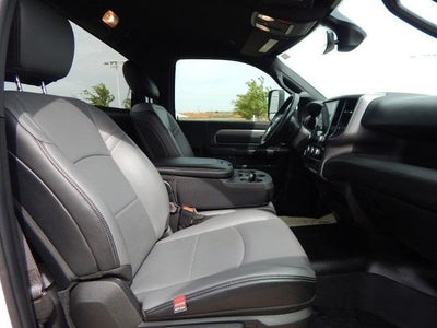 2022 RAM 2500 Tradesman 4x4 Reg Cab 8' Box