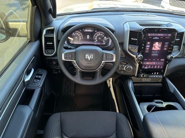 2026 RAM 1500 Big Horn 4x4 Crew Cab 5'7" Box