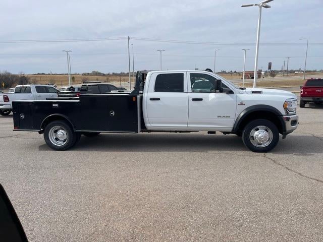 2022 RAM 4500 Chassis Cab Tradesman 4x4 Crew Cab 84" CA 197.4" WB