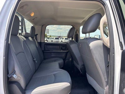 2016 RAM 5500 2WD Crew Cab 197" WB 84" CA Tradesman