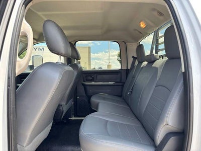 2016 RAM 5500 2WD Crew Cab 197" WB 84" CA Tradesman