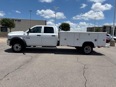 2016 RAM 5500 2WD Crew Cab 197" WB 84" CA Tradesman