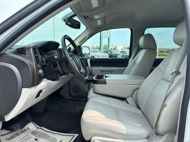 2011 Chevrolet Silverado 1500 Crew Cab Short Box 4-Wheel Drive LT