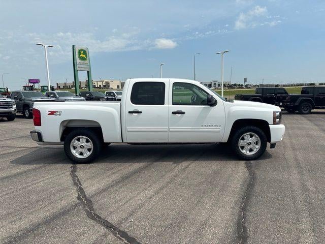 2011 Chevrolet Silverado 1500 Crew Cab Short Box 4-Wheel Drive LT