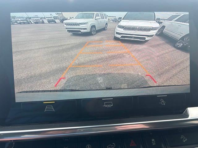 2024 Chevrolet Silverado 1500 Crew Cab Short Box 4-Wheel Drive LT Trail Boss