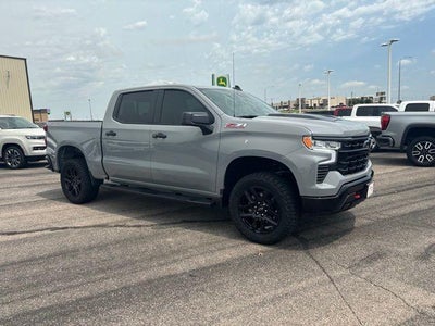 2024 Chevrolet Silverado 1500 Crew Cab Short Box 4-Wheel Drive LT Trail Boss