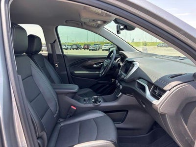 2024 GMC Terrain FWD 4dr SLT