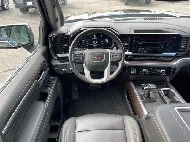 2022 GMC Sierra 1500 Crew Cab Short Box 2-Wheel Drive SLT