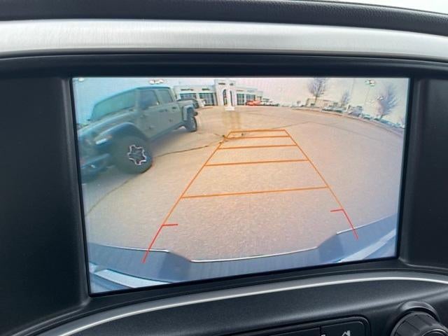 2016 GMC Sierra 1500 Crew Cab Short Box 4-Wheel Drive SLT