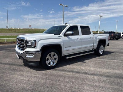 2018 GMC Sierra 1500 Crew Cab Short Box 4-Wheel Drive SLT