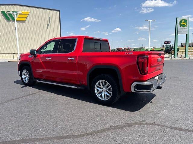 2021 GMC Sierra 1500 Crew Cab Short Box 4-Wheel Drive SLT