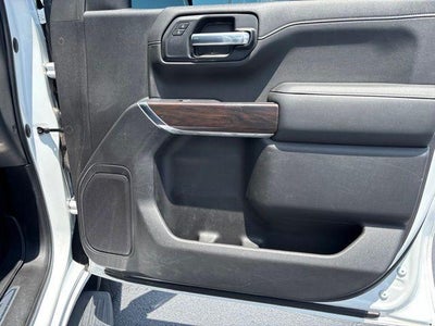 2020 GMC Sierra 1500 Crew Cab Short Box 4-Wheel Drive SLT