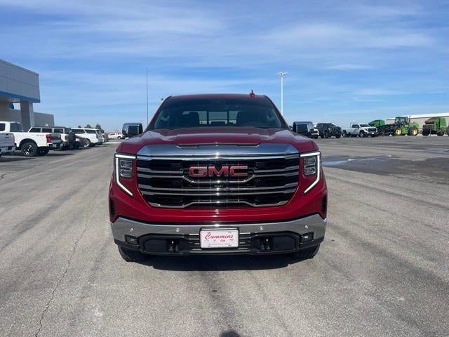 2022 GMC Sierra 1500 Crew Cab Short Box 4-Wheel Drive SLT