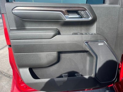 2022 GMC Sierra 1500 Crew Cab Short Box 4-Wheel Drive SLT