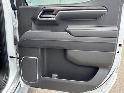 2025 GMC Sierra 1500 Crew Cab Short Box 4-Wheel Drive SLT