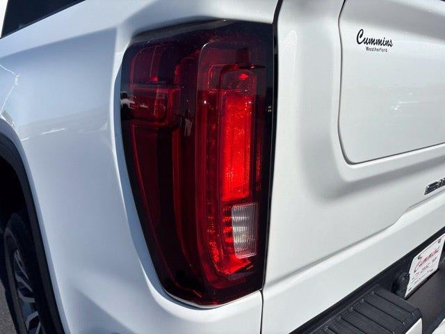 2022 GMC Sierra 1500 Crew Cab Short Box 4-Wheel Drive AT4