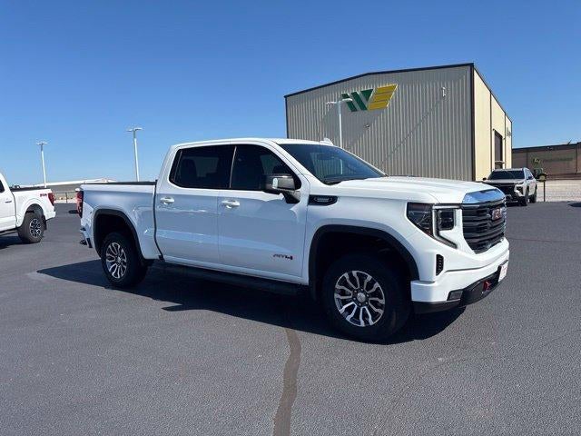 2022 GMC Sierra 1500 Crew Cab Short Box 4-Wheel Drive AT4