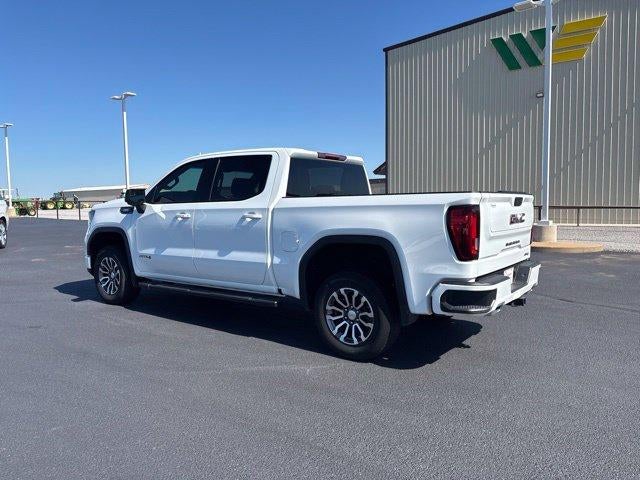 2022 GMC Sierra 1500 Crew Cab Short Box 4-Wheel Drive AT4