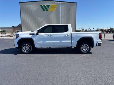 2022 GMC Sierra 1500 Crew Cab Short Box 4-Wheel Drive AT4