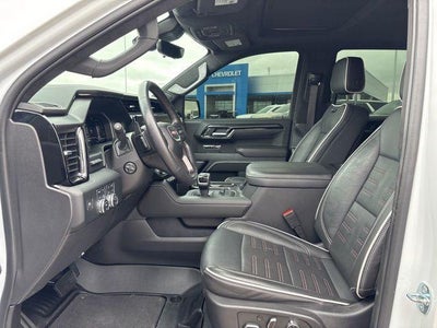 2023 GMC Sierra 1500 Crew Cab Short Box 4-Wheel Drive AT4X