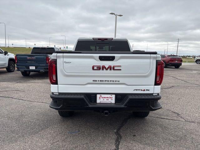 2023 GMC Sierra 1500 Crew Cab Short Box 4-Wheel Drive AT4X