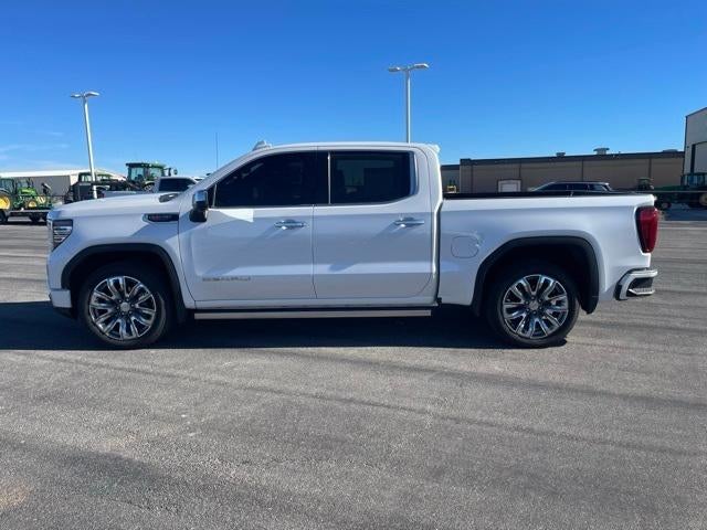 2023 GMC Sierra 1500 Crew Cab Short Box 4-Wheel Drive Denali