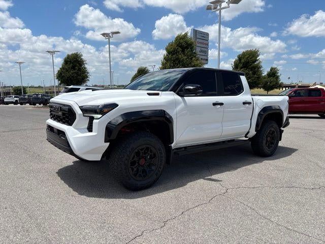 2025 Toyota Tacoma 4WD 4WD TRD Pro Hybrid Double Cab 5' Bed AT (Natl)