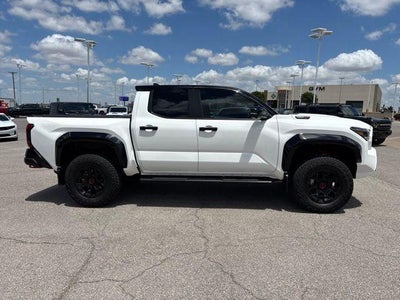 2025 Toyota Tacoma 4WD 4WD TRD Pro Hybrid Double Cab 5' Bed AT (Natl)