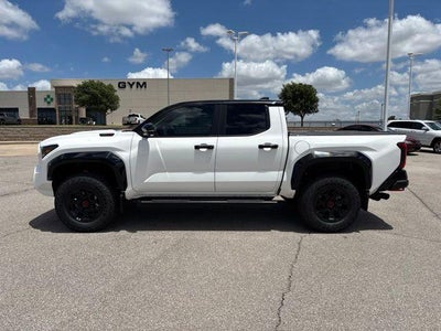 2025 Toyota Tacoma 4WD 4WD TRD Pro Hybrid Double Cab 5' Bed AT (Natl)