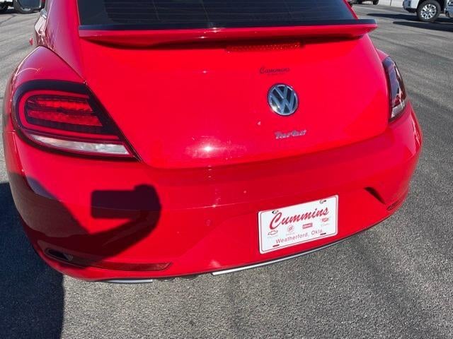 2019 Volkswagen Beetle SE Auto