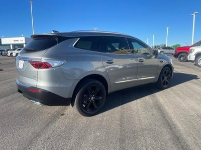 2024 Buick Enclave Essence FWD