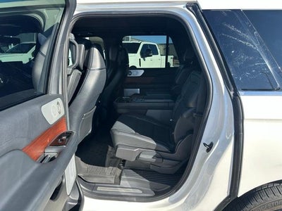 2023 Lincoln Navigator L Reserve 4x4