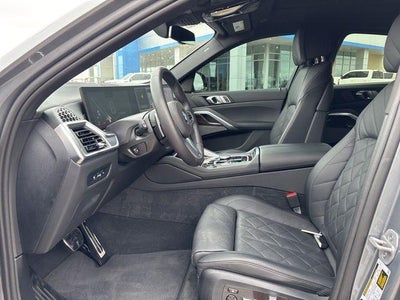 2025 BMW X6 xDrive40i Sports Activity Coupe