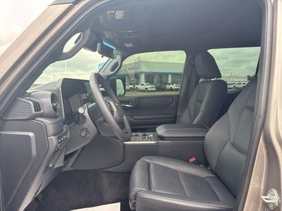 2025 Toyota Land Cruiser 4WD (GS)