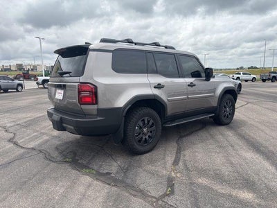 2025 Toyota Land Cruiser 4WD (GS)