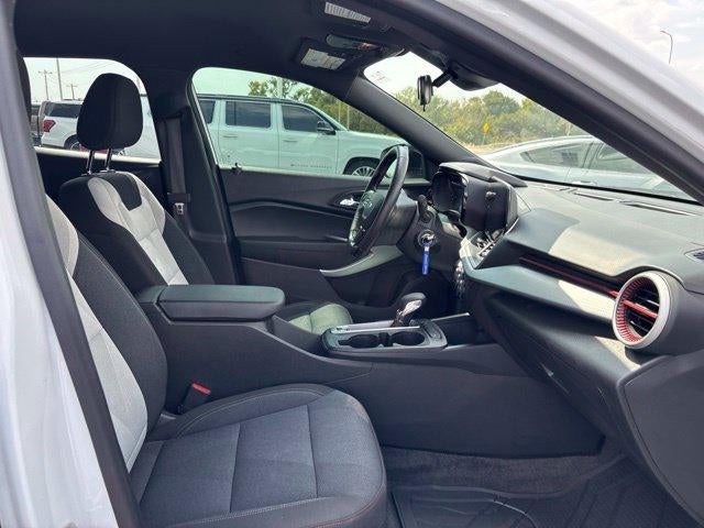2025 Chevrolet Trax FWD 4dr 1RS