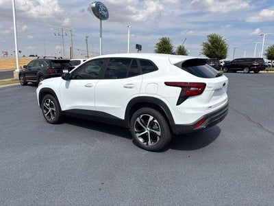 2025 Chevrolet Trax FWD 4dr 1RS