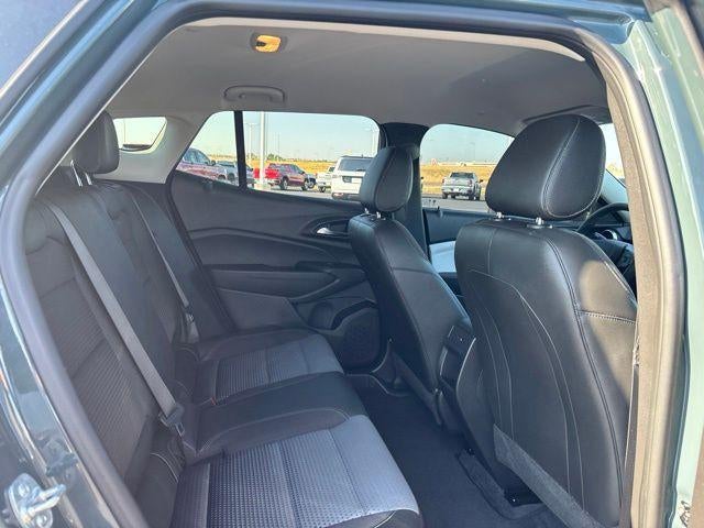 2025 Chevrolet Trax FWD 4dr LT