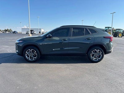 2025 Chevrolet Trax FWD 4dr LT