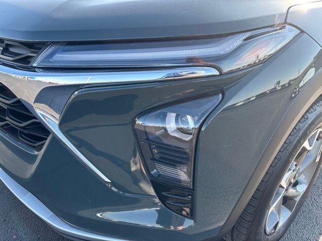 2025 Chevrolet Trax FWD 4dr LT